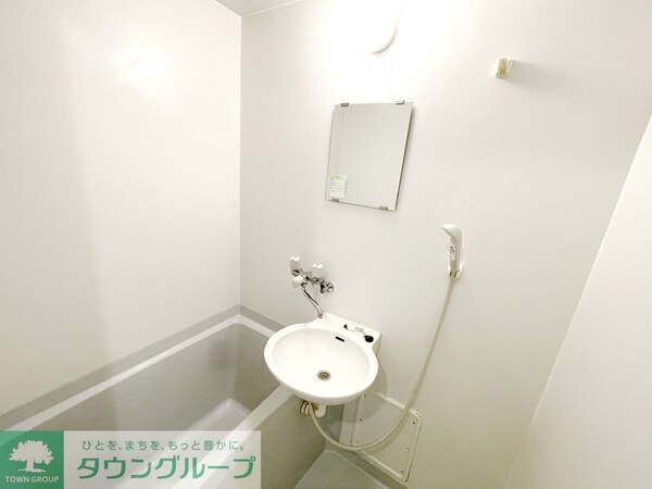 バス／シャワールーム等(洗面)