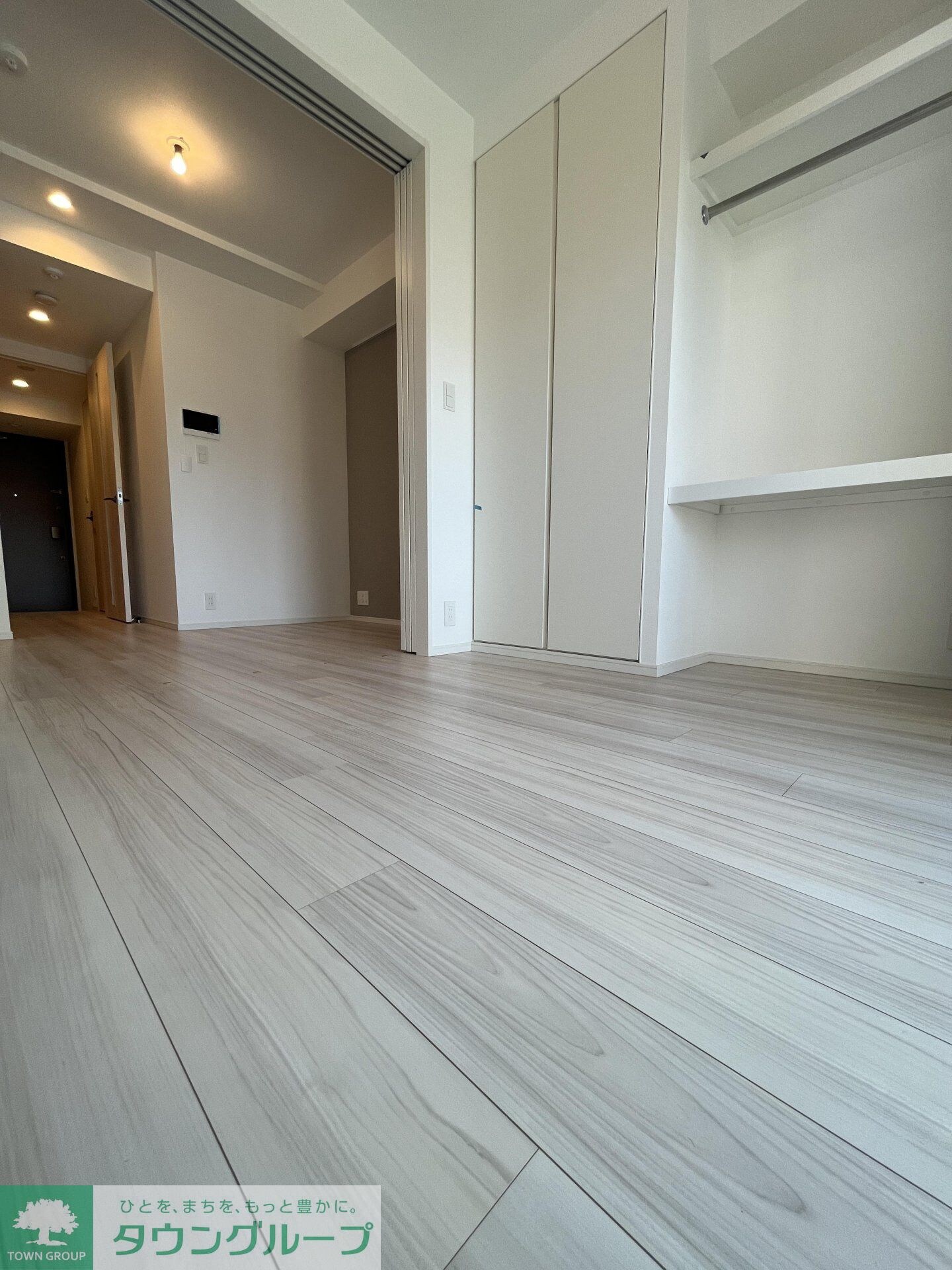 物件内観写真2　(別階同室参照)