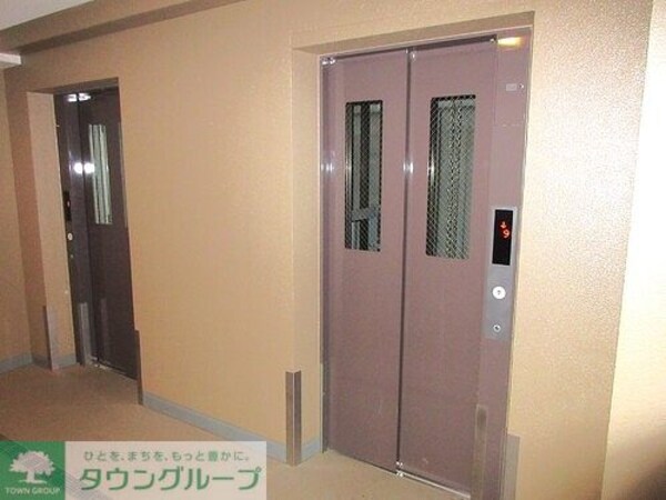 その他(エレベーター前)