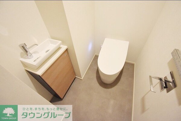 トイレ(お問合せは(株)タウンハウジングレジデンス事業部　赤坂店・…)