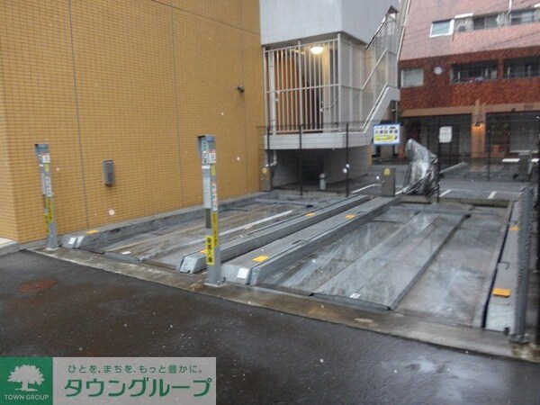 駐車場(駐車場)