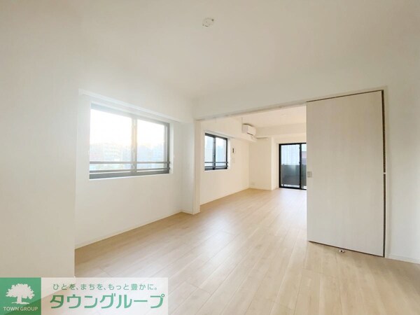 寝室(※別の階のお部屋になります。)