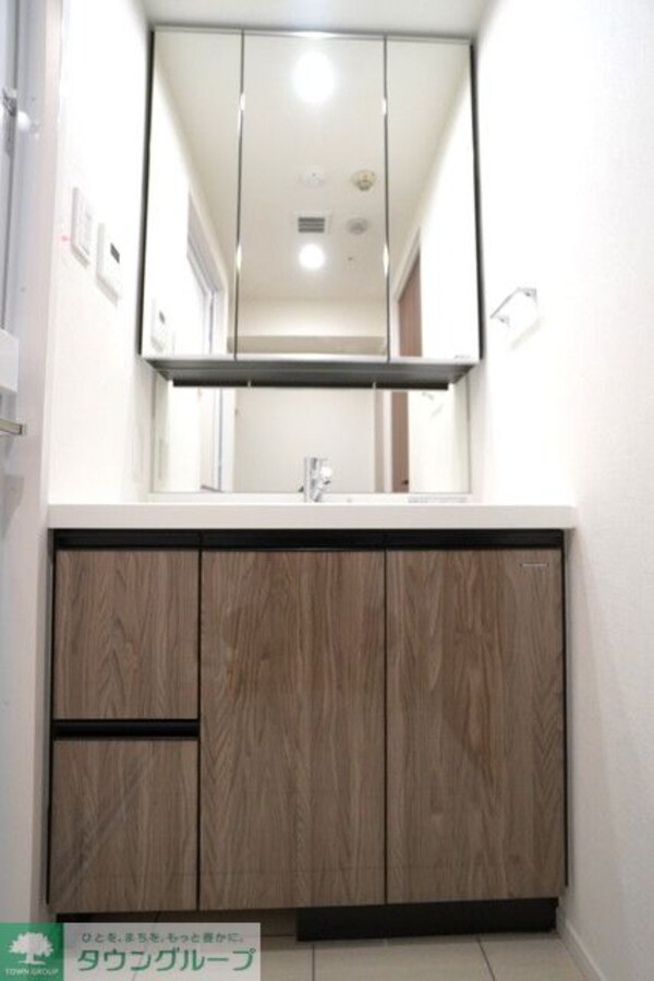 洗面(※写真は同タイプ住戸です。)