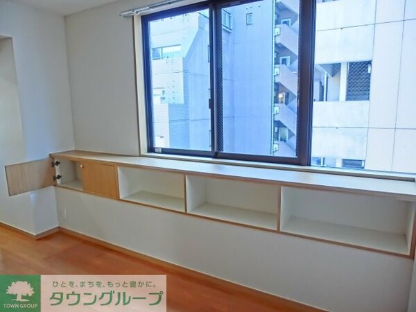 その他(★収納付出窓カウンター★)