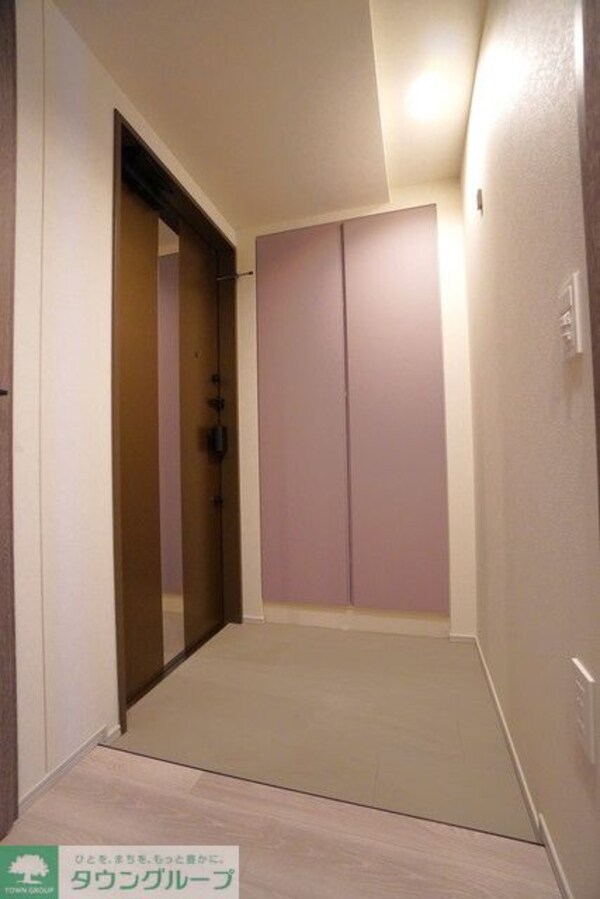 玄関(※写真は同タイプ住戸です。)