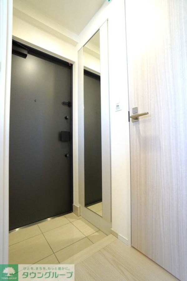 玄関(※写真は同タイプ住戸です。)