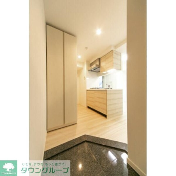 玄関(※別号室参考写真)