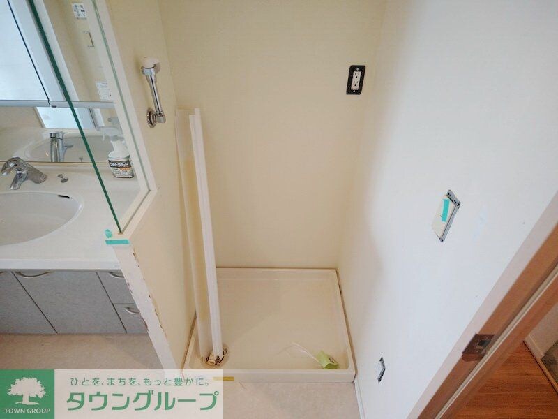 物件内観写真9　(洗面)