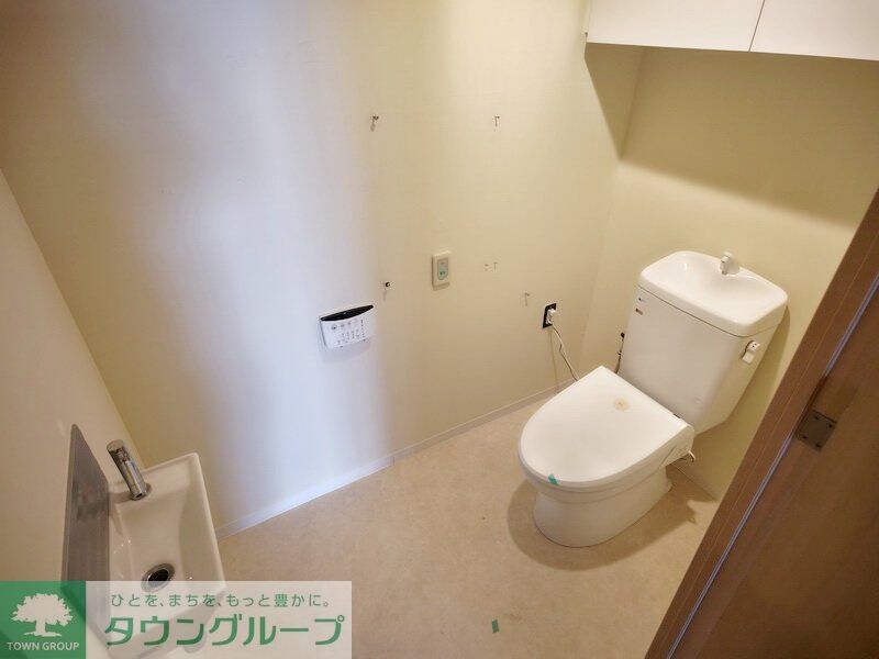 物件内観写真14　(トイレ)