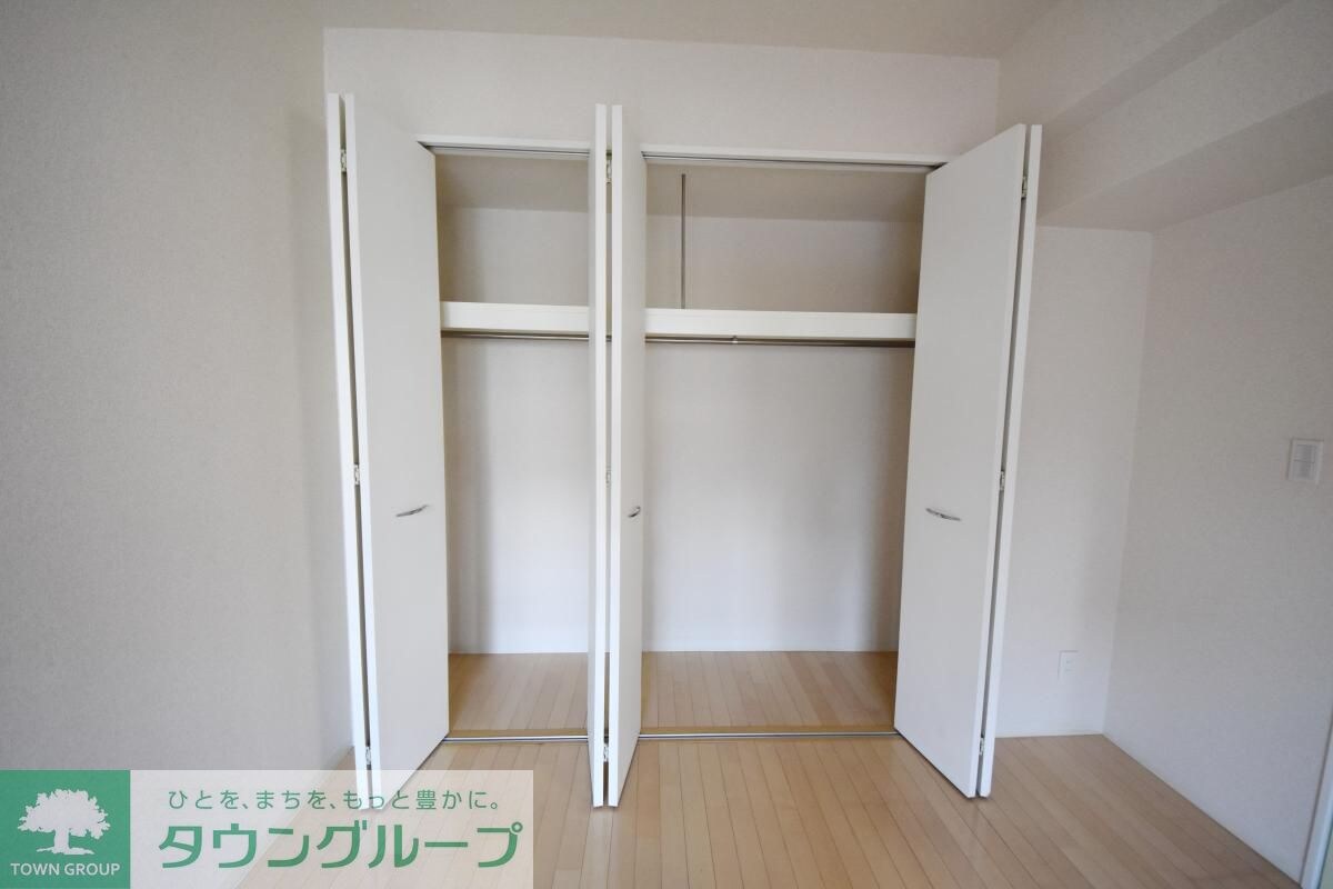 物件内観写真13　(収納)