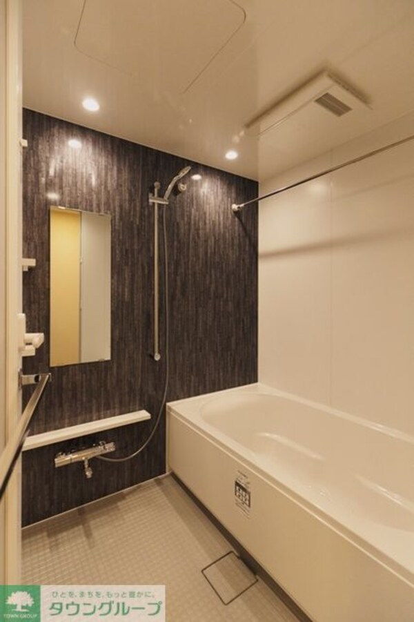 バス／シャワールーム等(※写真は同タイプ住戸です。)