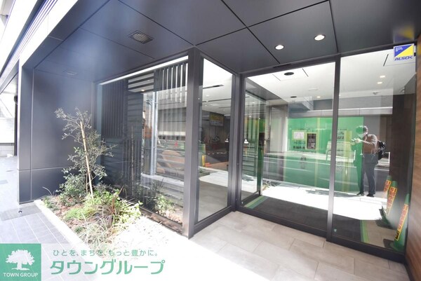 エントランス(お問合せは(株)タウンハウジングレジデンス事業部　赤坂店・…)