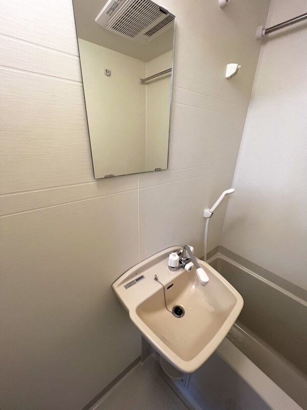 洗面(洗面)