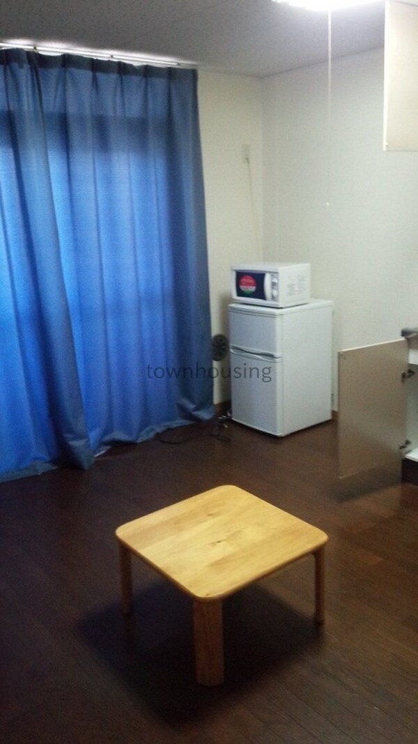リビング・居室(※家具家電付のお部屋画像です。)