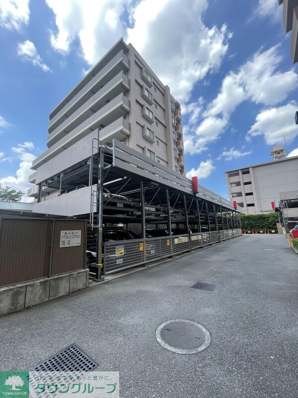 駐車場(駐車場)