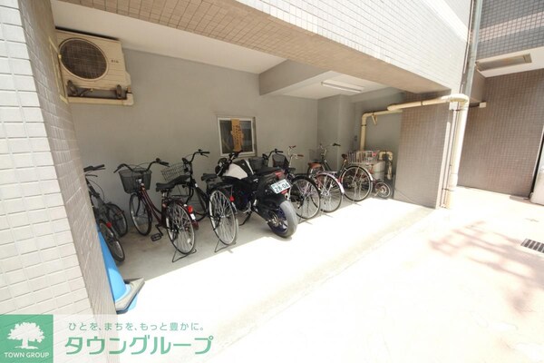 駐車場(駐車場)