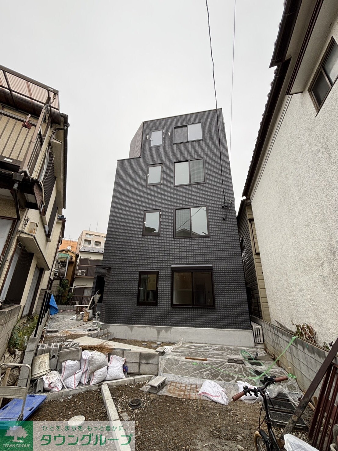 物件内観写真4　(外観)