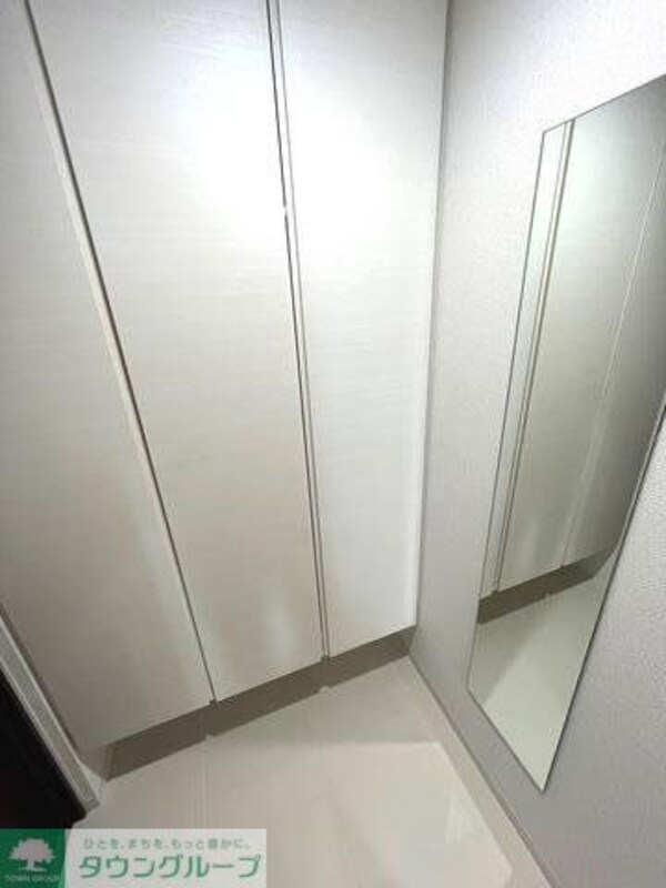 玄関(収納)