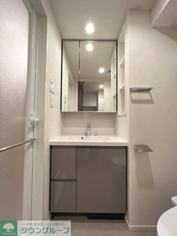 洗面(※写真は同タイプ住戸です。)