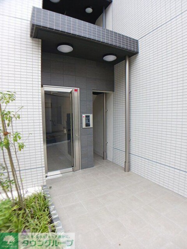 エントランス(エントランス)