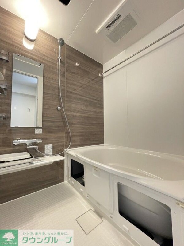 バス／シャワールーム等(建築中の写真になります)