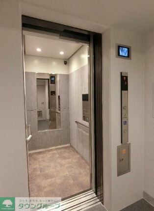 物件内観写真17　(エントランス)