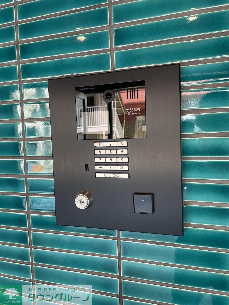 物件内観写真10　(エントランス)