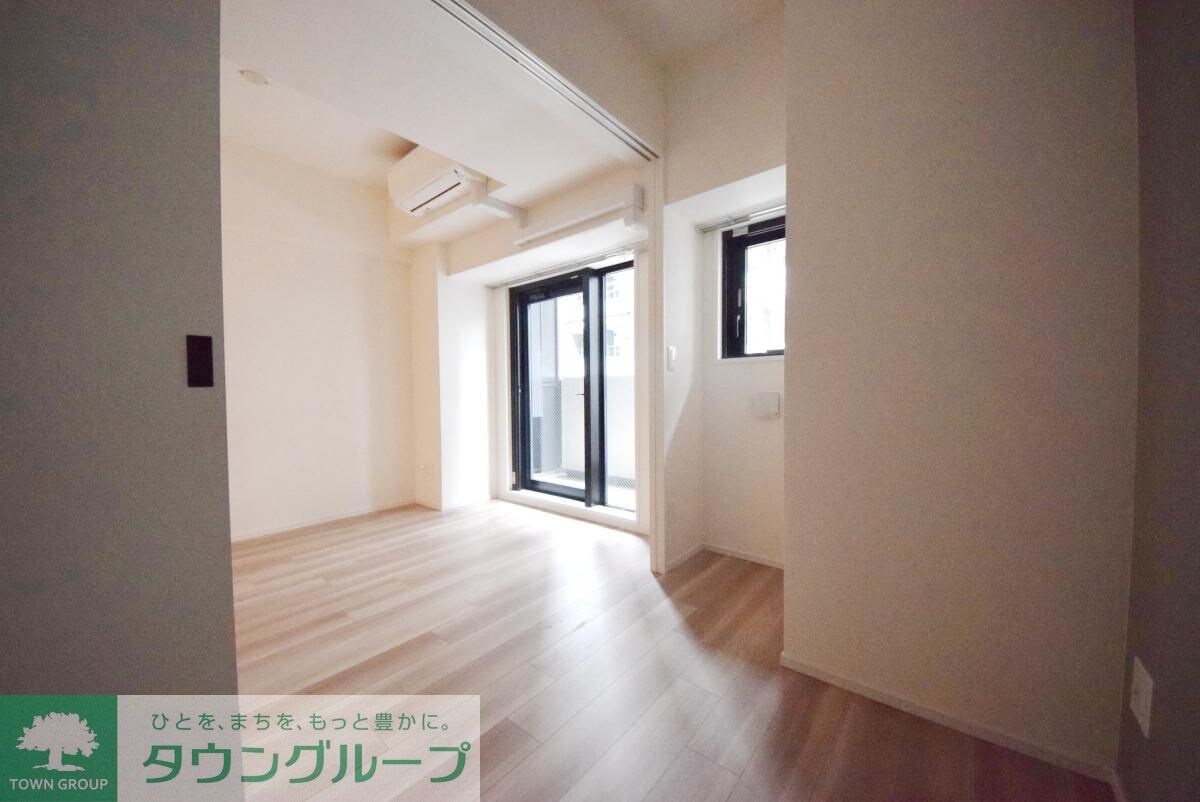 物件内観写真19　(リビング/居室)