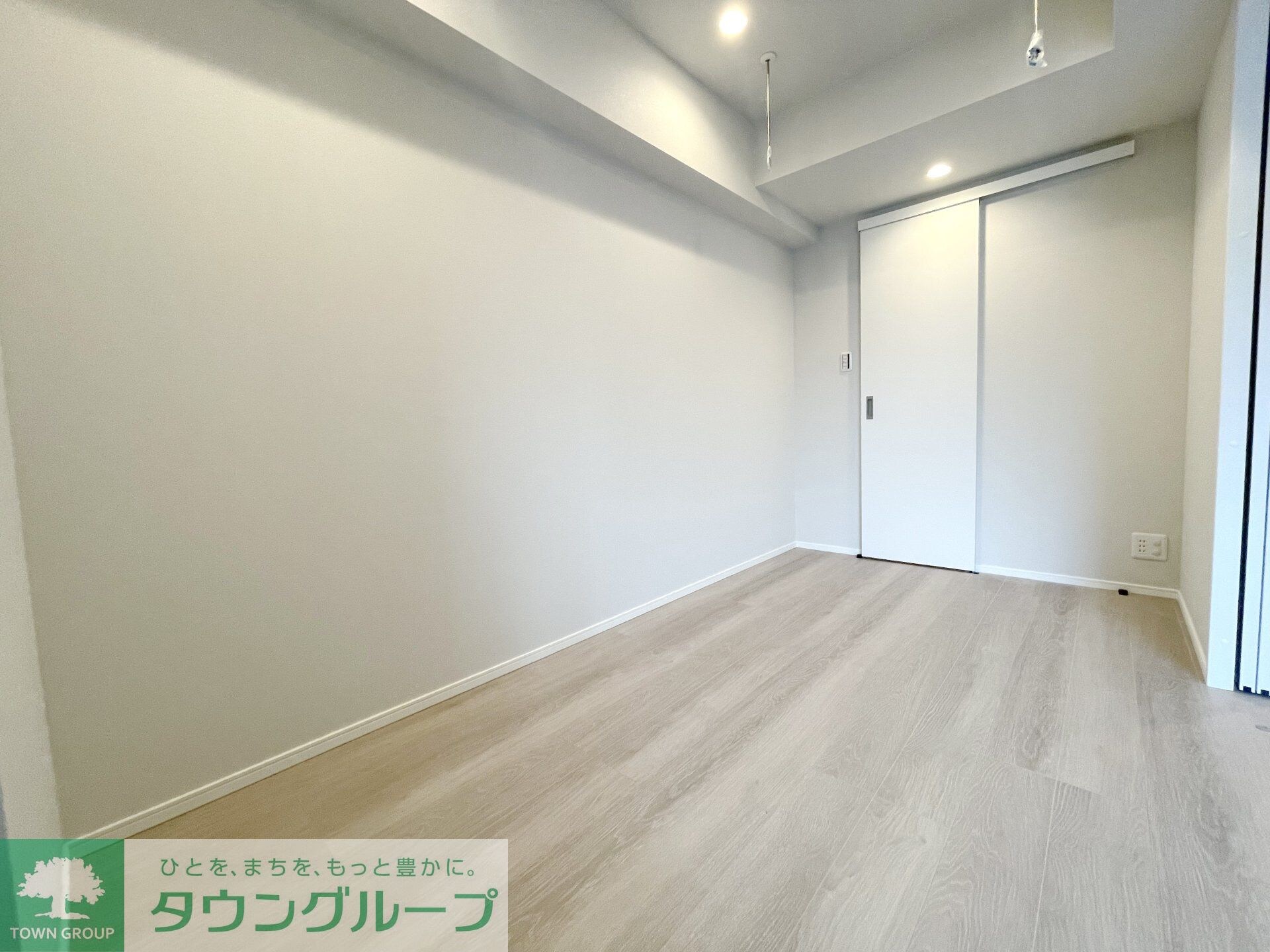 物件内観写真15　(リビング/居室)