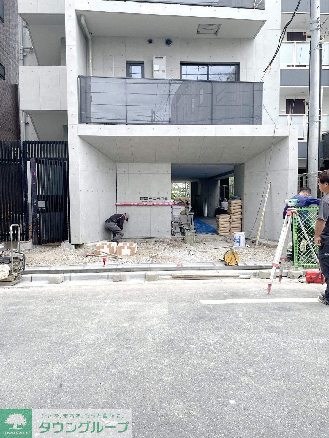 物件内観写真23　(駐車場)