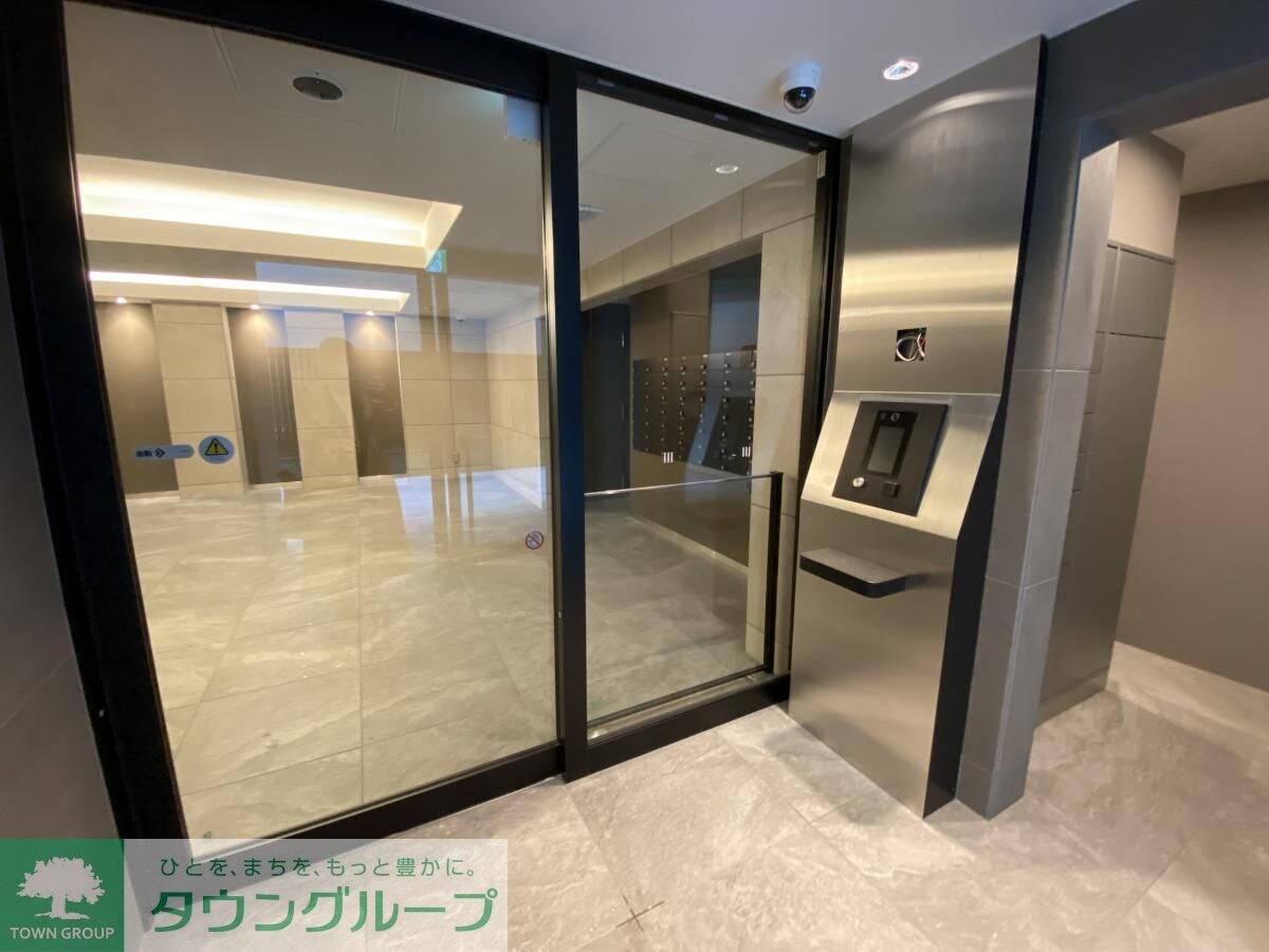 物件内観写真8　(エントランス)