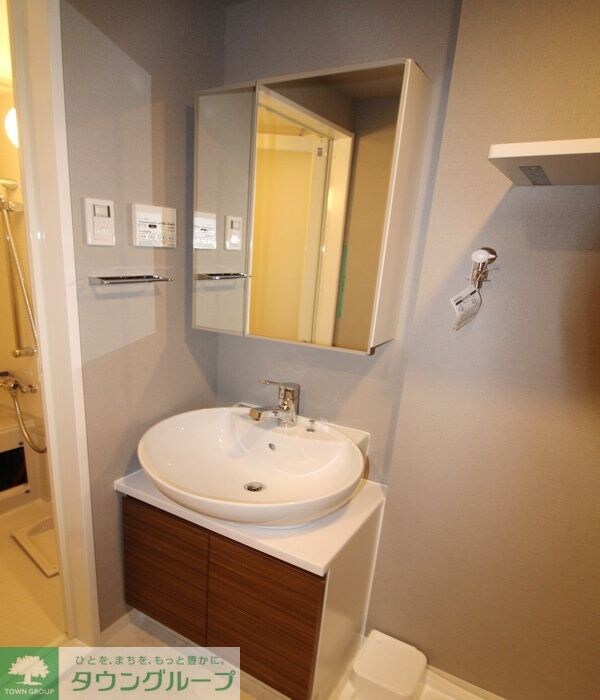 物件内観写真9　(洗面)