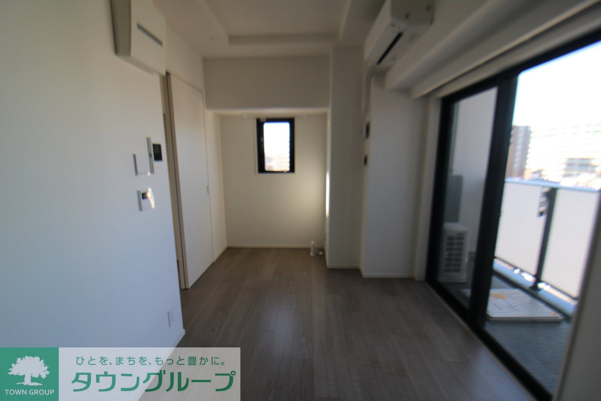 物件内観写真16　(リビング/居室)