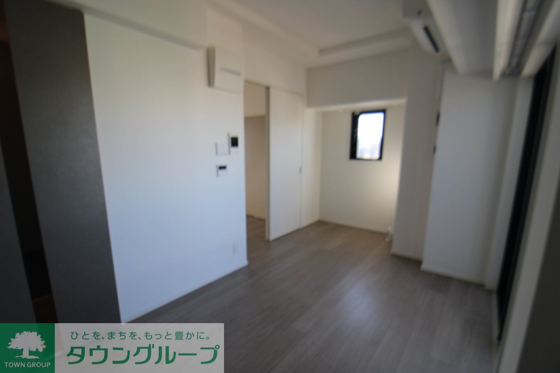 物件内観写真17　(リビング/居室)