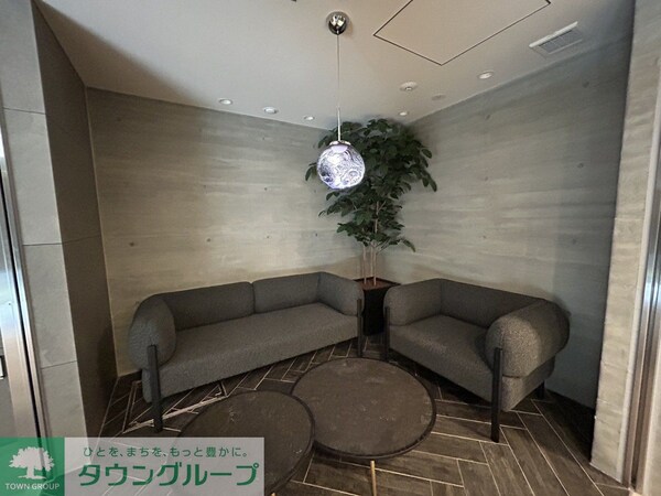 エントランス(エントランス)