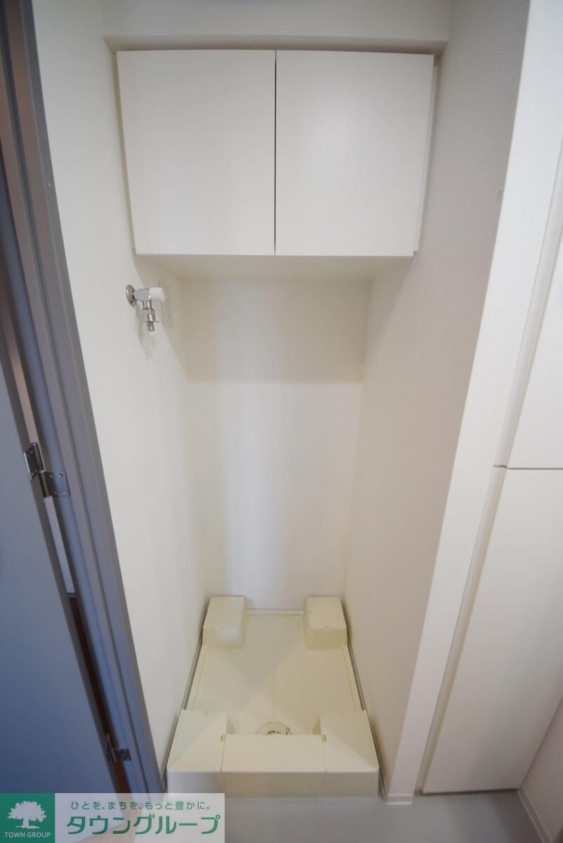 物件内観写真11　(玄関)