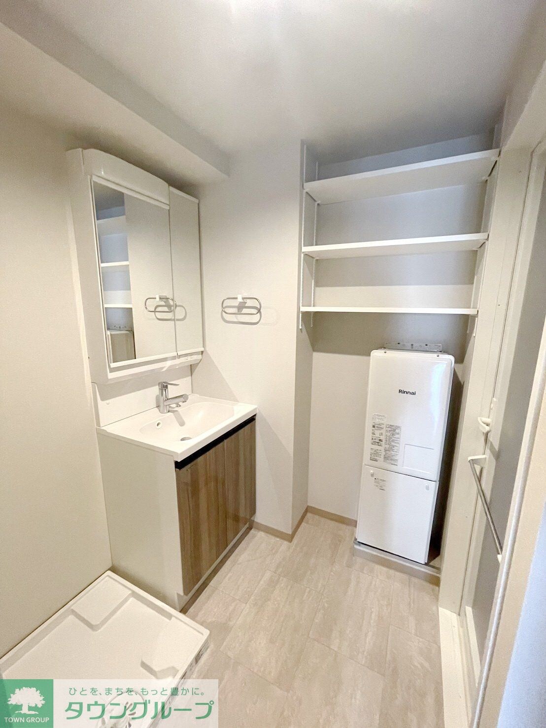 物件内観写真9　(洗面)