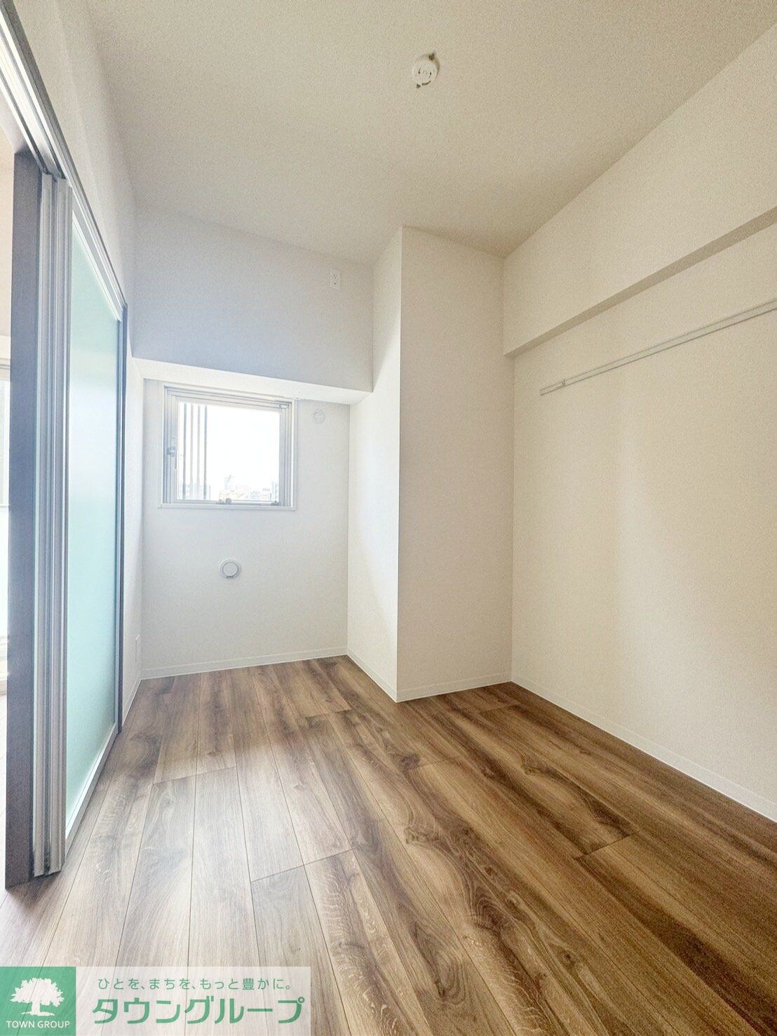 物件内観写真5　(リビング/居室)