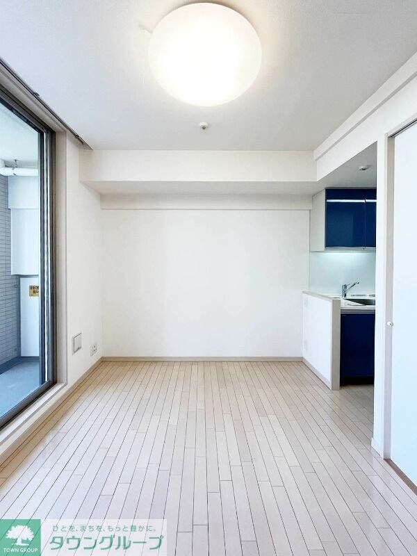 物件内観写真10　(リビング/居室)