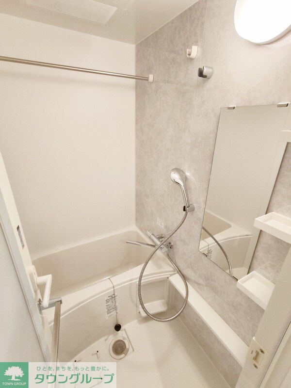 バス／シャワールーム等(※別号室参考写真)