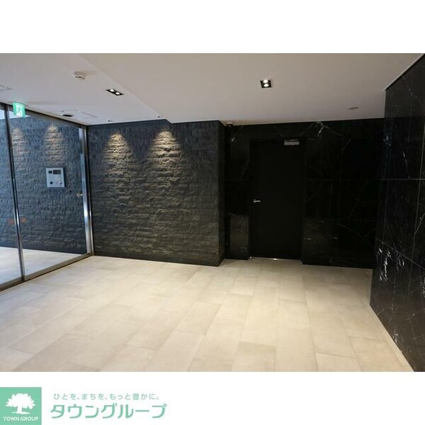 エントランス(エントランス)