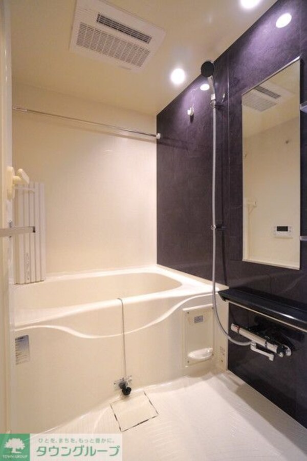 バス／シャワールーム等(※写真は同タイプ住戸です。)