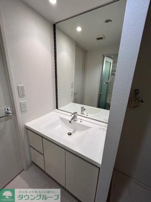 洗面(バス／シャワールーム等)