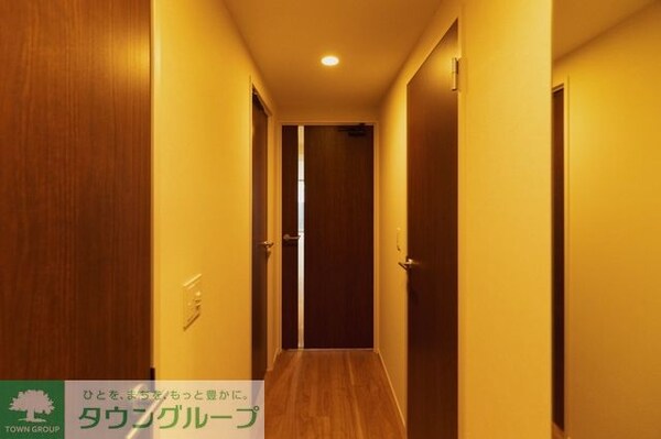 玄関(※写真は同タイプ住戸です。)