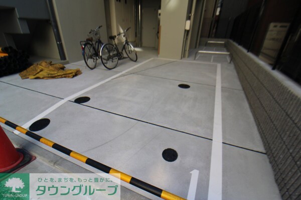 駐車場(駐車場)