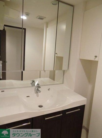 物件内観写真5　(洗面)