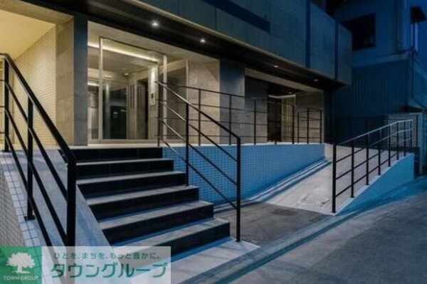 エントランス(庭)