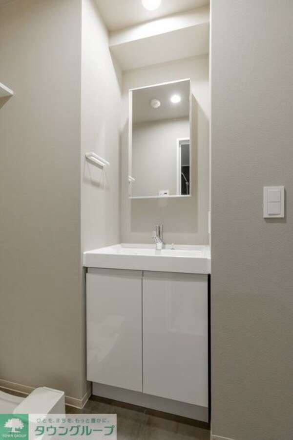 洗面(Bタイプ2022年12月撮影 同タイプ1002号室の写真で…)