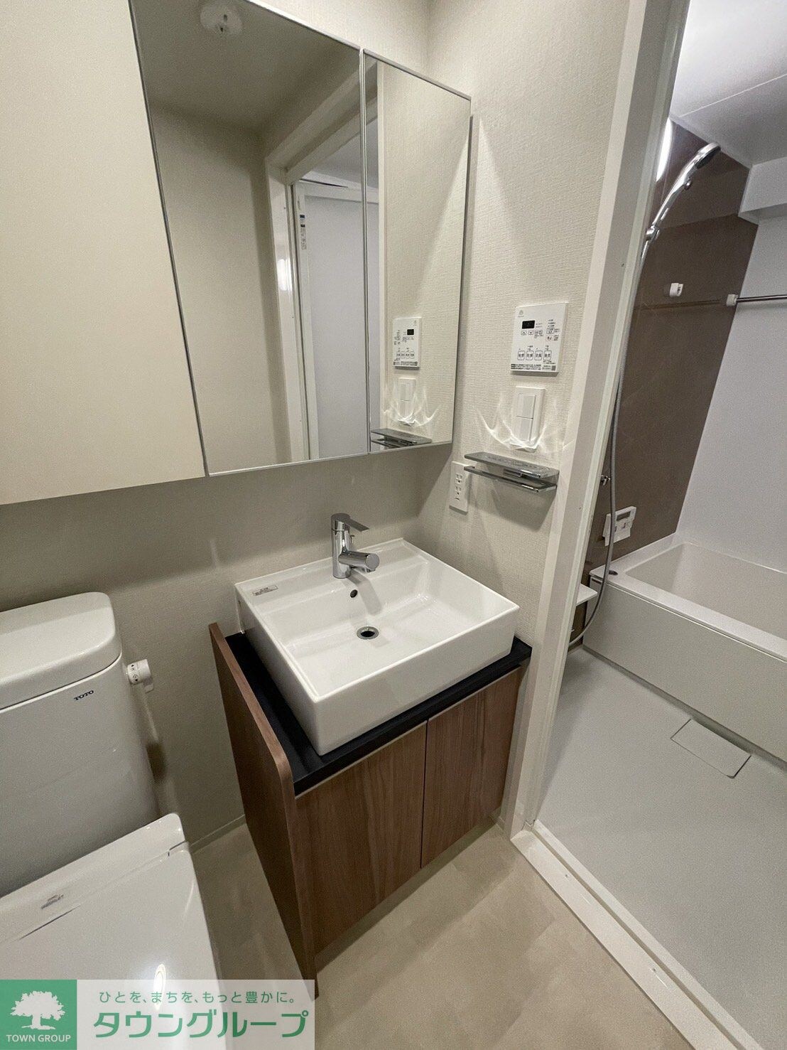 物件内観写真8　(洗面)