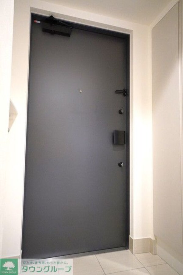 玄関(※写真は同タイプ住戸です。)